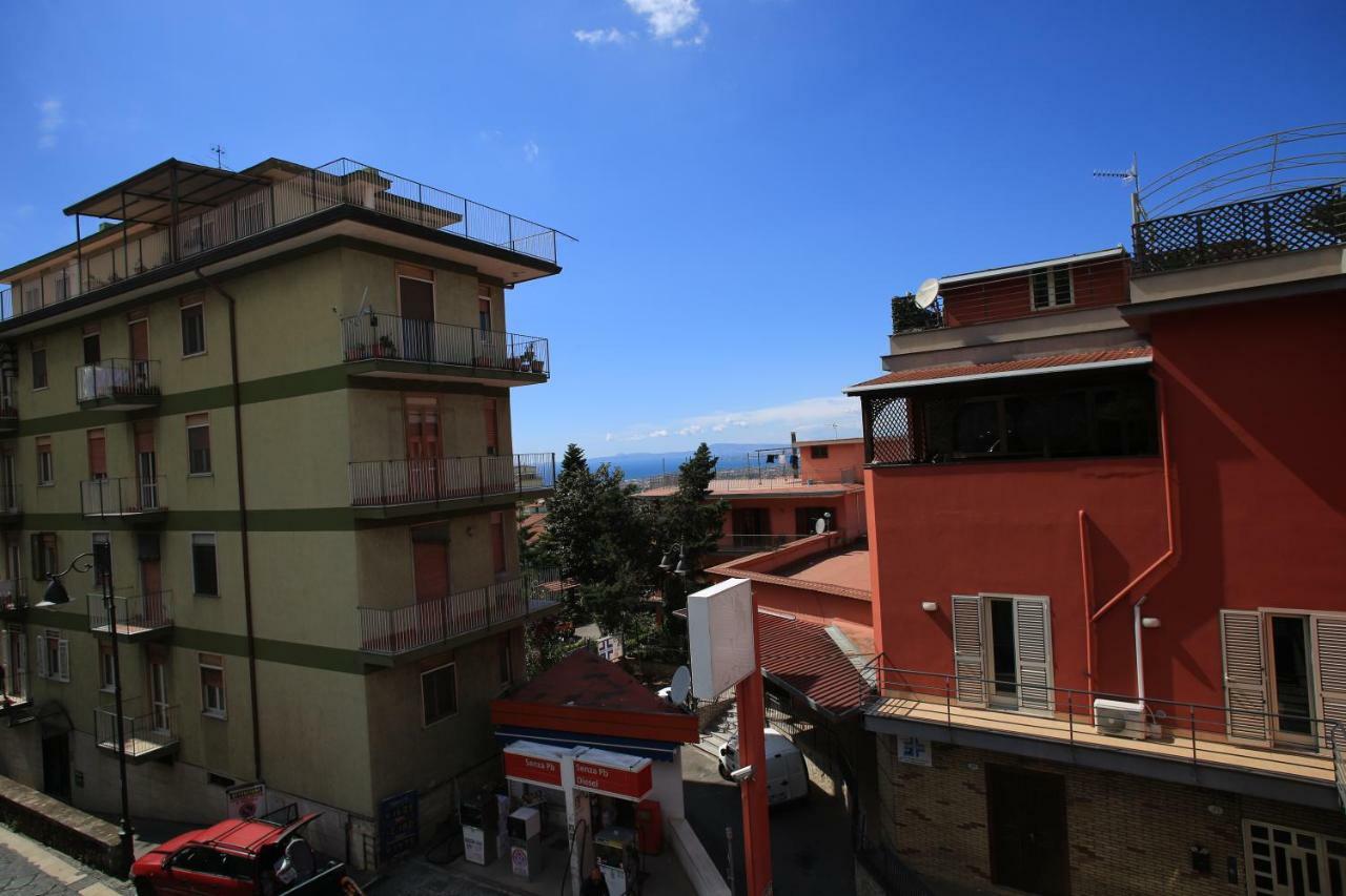 Enjoy Solemare Bed & Breakfast Casola di Napoli Exterior foto